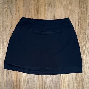 DSG Women's Black Mid Rise Performance Skort